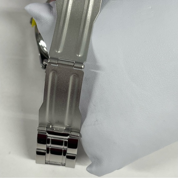 🕰BULOVA STAINLESS STEEL WATCH - Picture 5 of 9